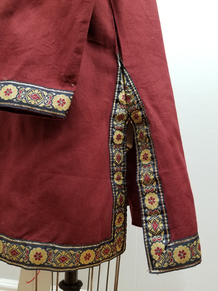 1450 - Long Sleeve Medieval Tunic (black, red, green)