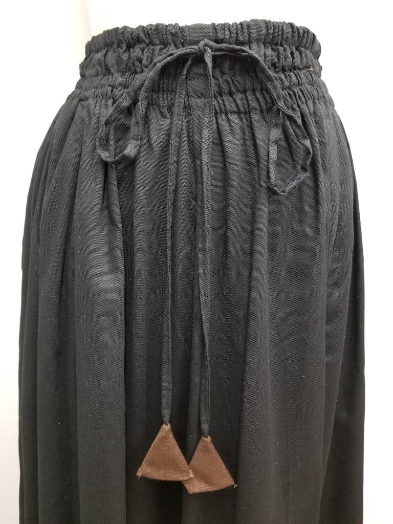Ruffled Hem Skirt (Red, Green, Brown) - 7064