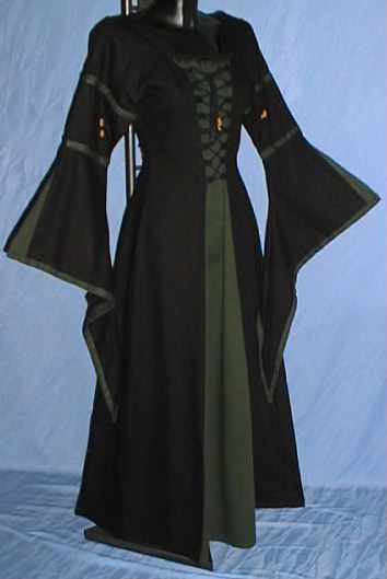 1450 - Long Sleeve Medieval Tunic (black, red, green) – Inter-Moden  California